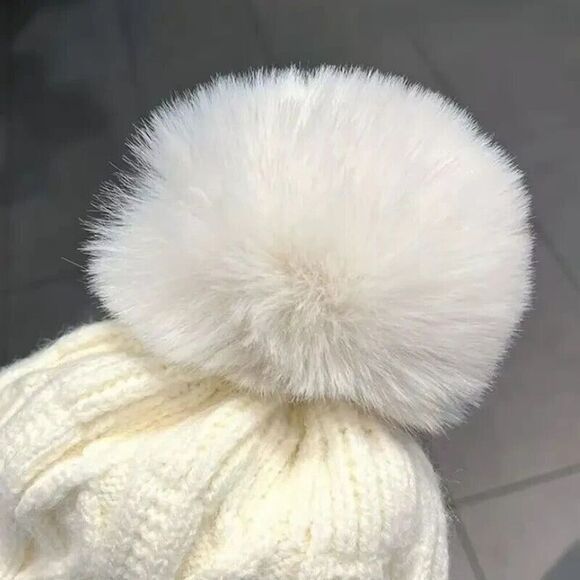 New One Piece Cozy Triangle Pattern Knit Winter Hat. - Picture 3 of 3